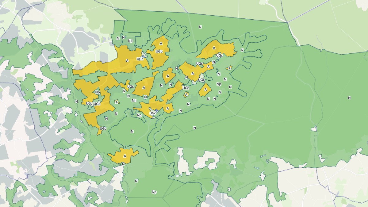 Aperçu cartographique de L'Orée-d'Écouves, centré sur la commune