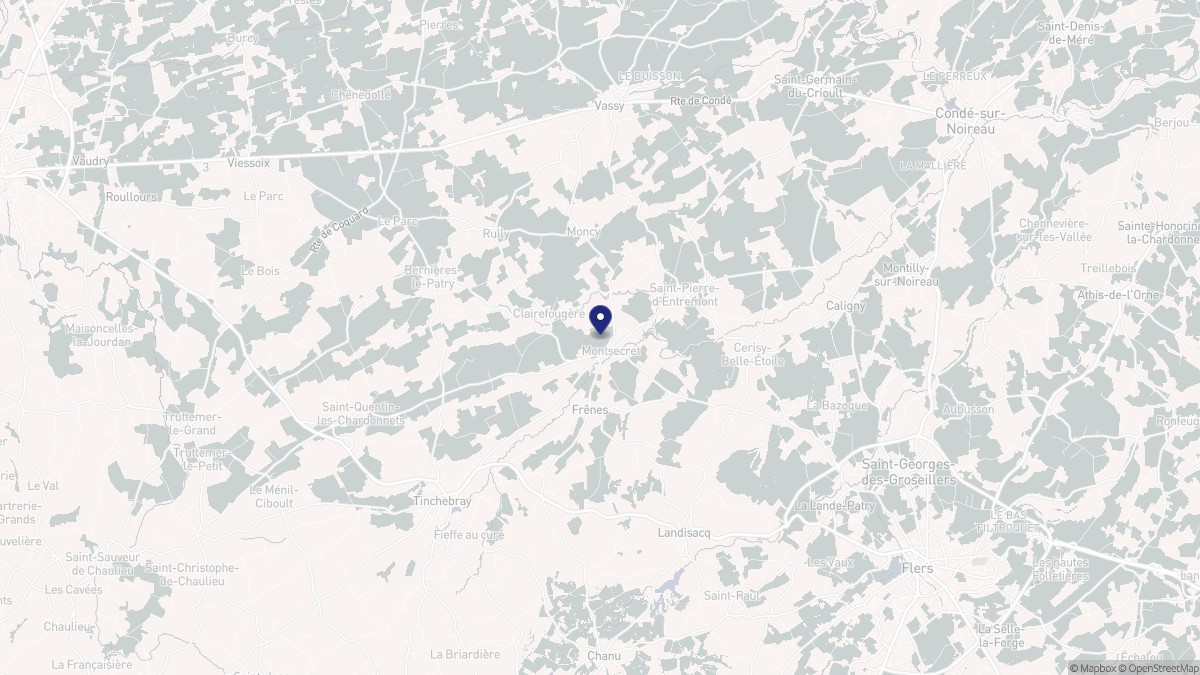 Aperçu cartographique de Montsecret-Clairefougère, centré sur la commune