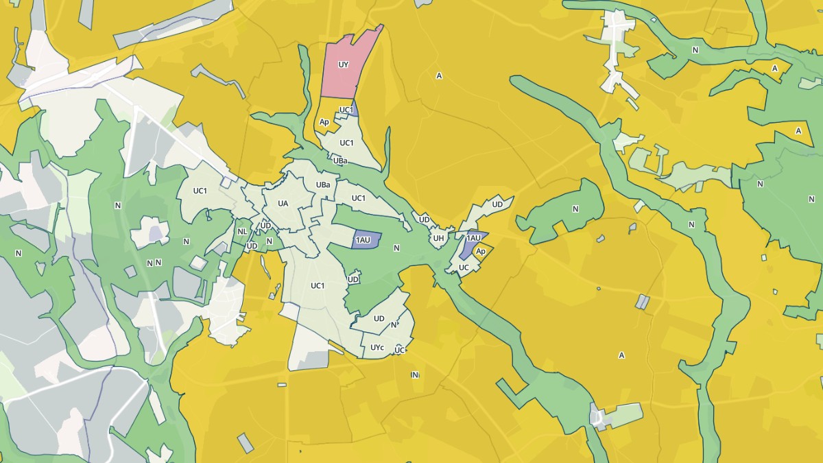 Aperçu cartographique de Mortagne-au-Perche, centré sur la commune