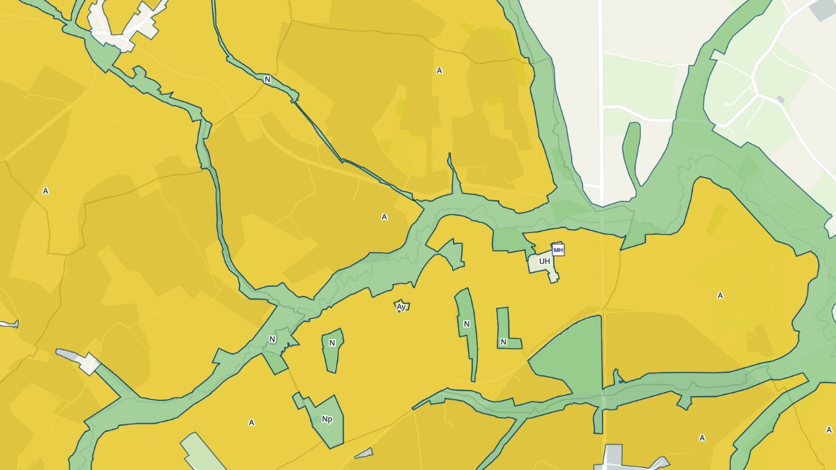 Aperçu cartographique de Saint-Denis-sur-Huisne, centré sur la commune
