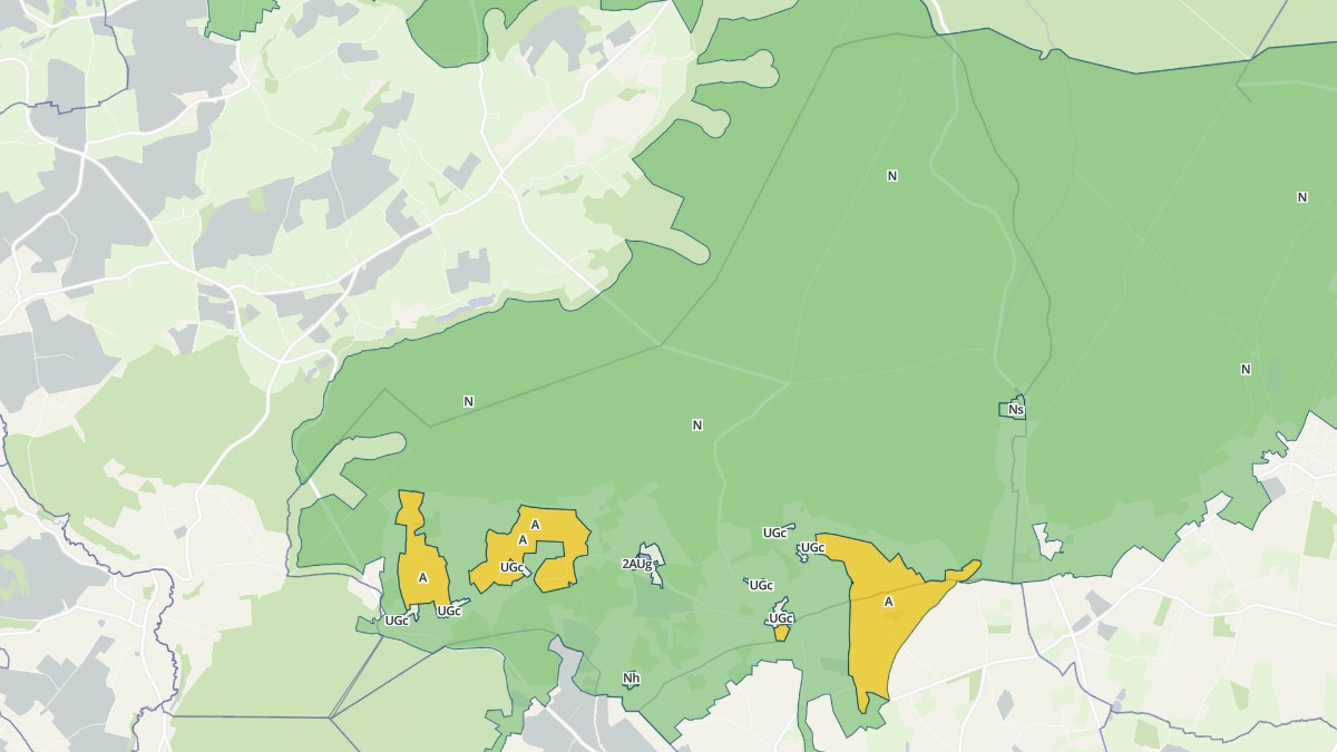 Aperçu cartographique de Saint-Nicolas-des-Bois, centré sur la commune