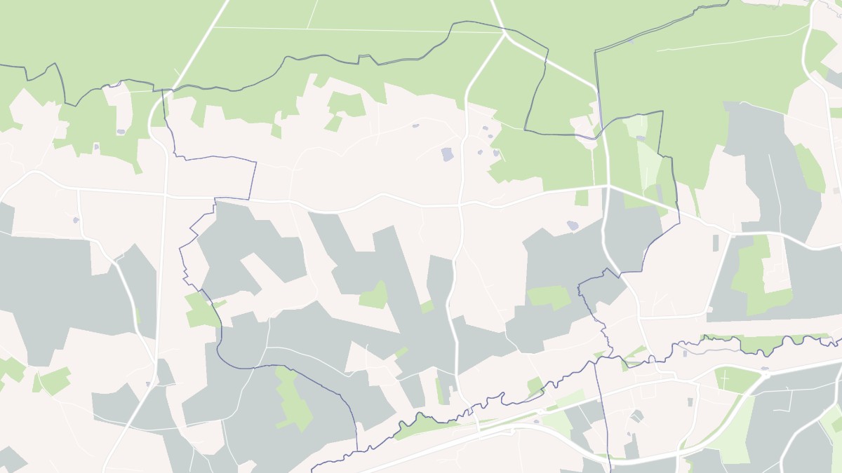 Aperçu cartographique de Saint-Pierre-des-Loges, centré sur la commune