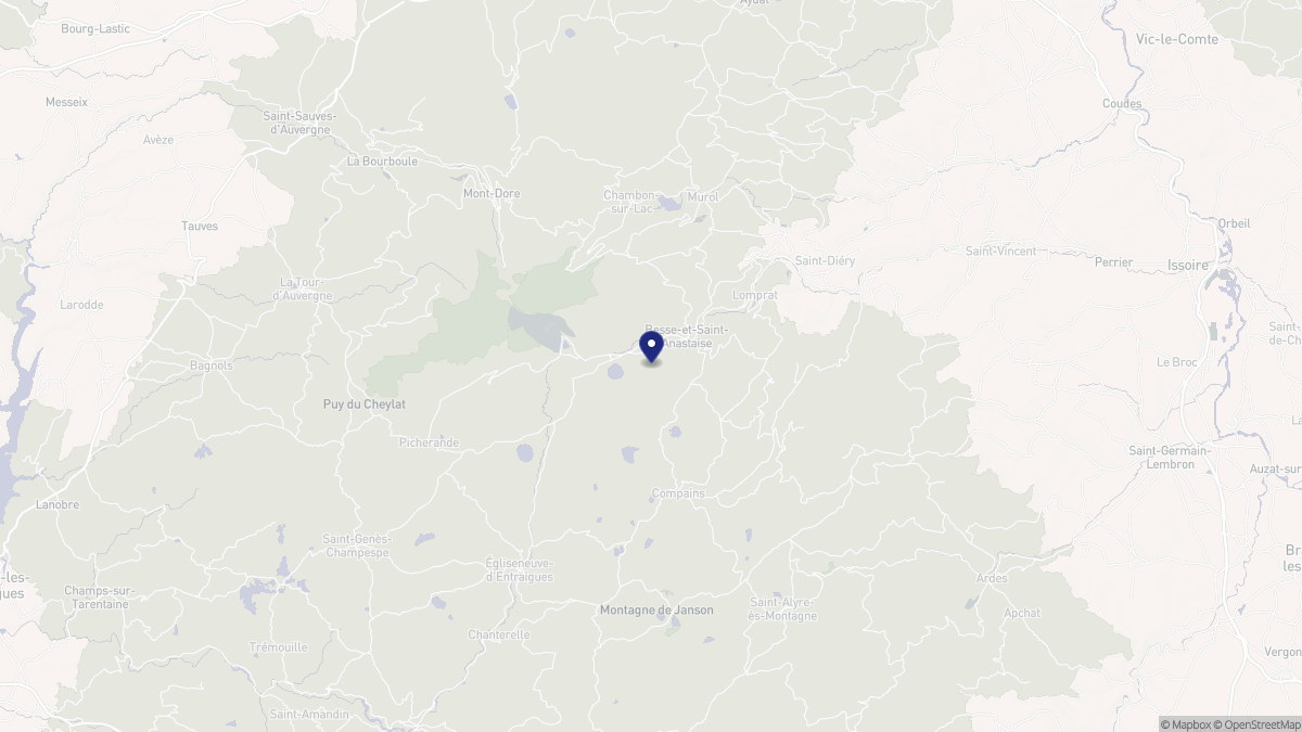 Aperçu cartographique de Besse-et-Saint-Anastaise, centré sur la commune