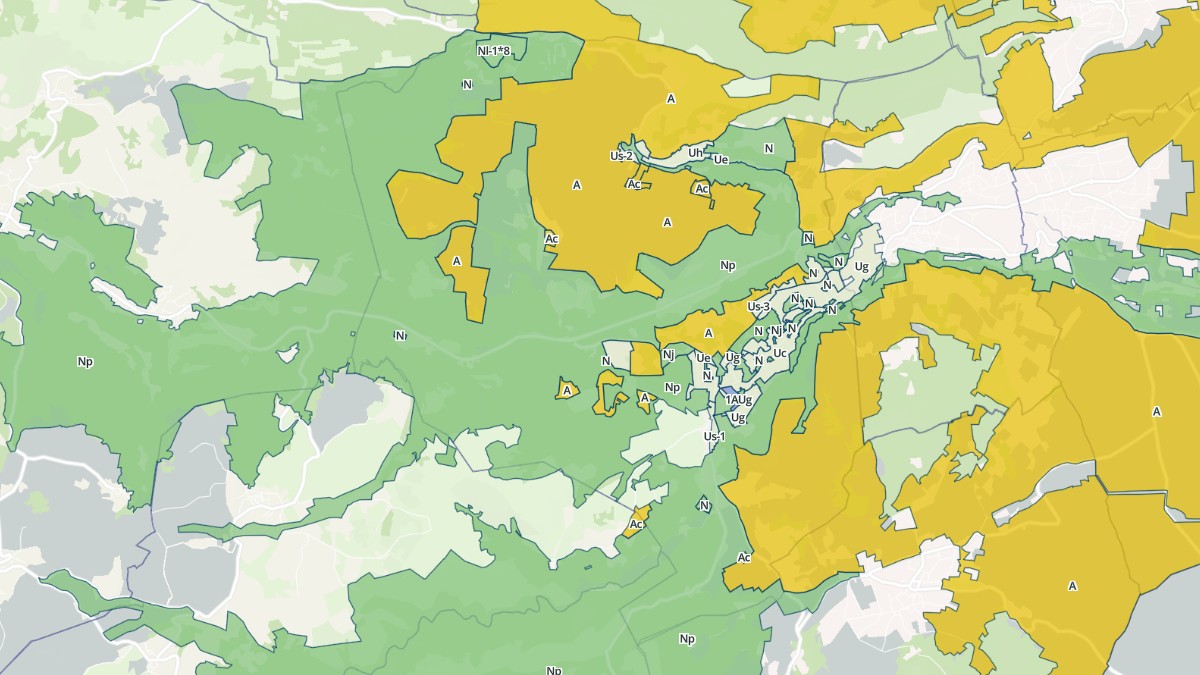Aperçu cartographique de Saint-Saturnin, centré sur la commune