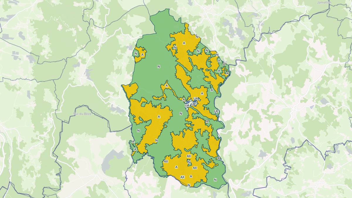 Aperçu cartographique de Sauvessanges, centré sur la commune