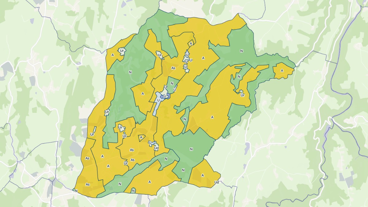 Aperçu cartographique de Trézioux, centré sur la commune
