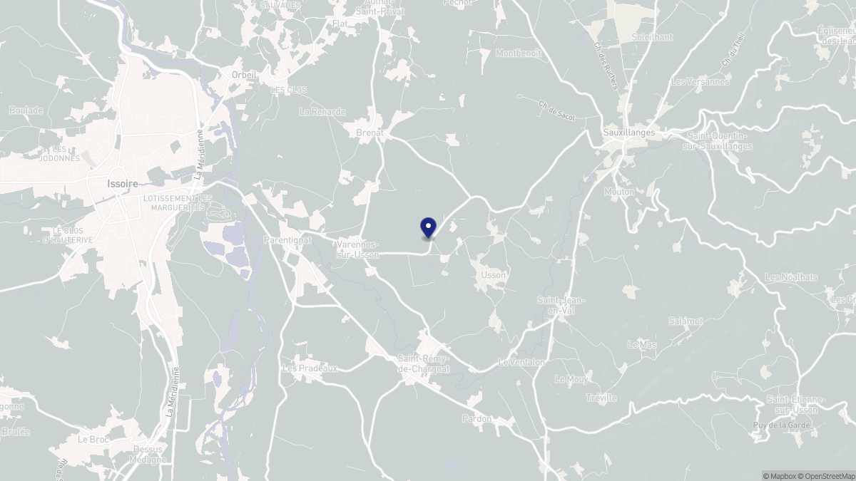 Aperçu cartographique de Varennes-sur-Usson, centré sur la commune