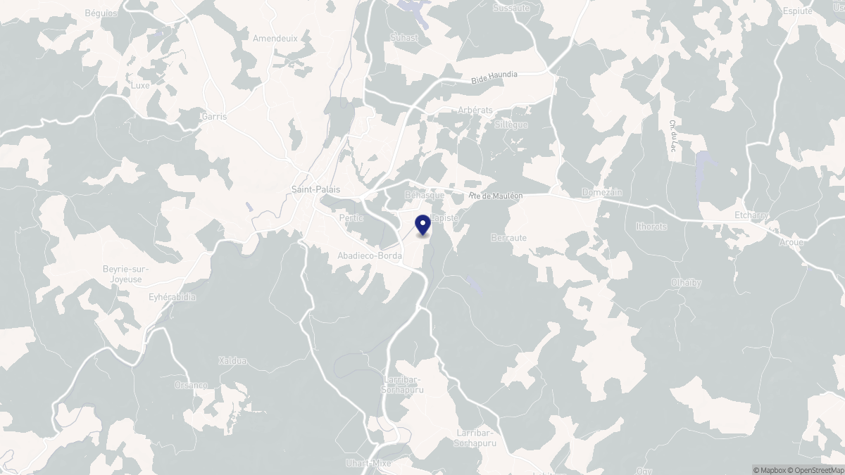Aperçu cartographique de Béhasque-Lapiste, centré sur la commune