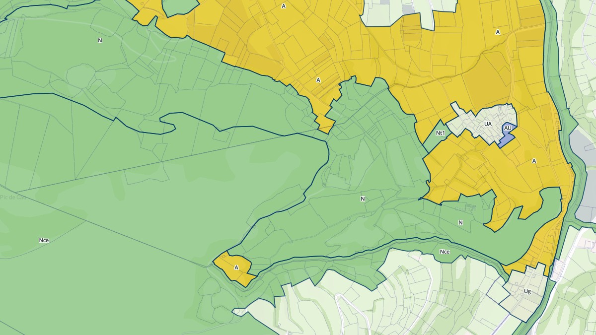 Aperçu cartographique de Créchets, centré sur la commune