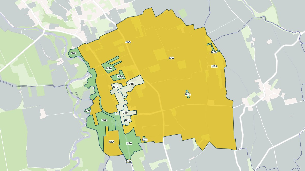 Aperçu cartographique de Gensac, centré sur la commune