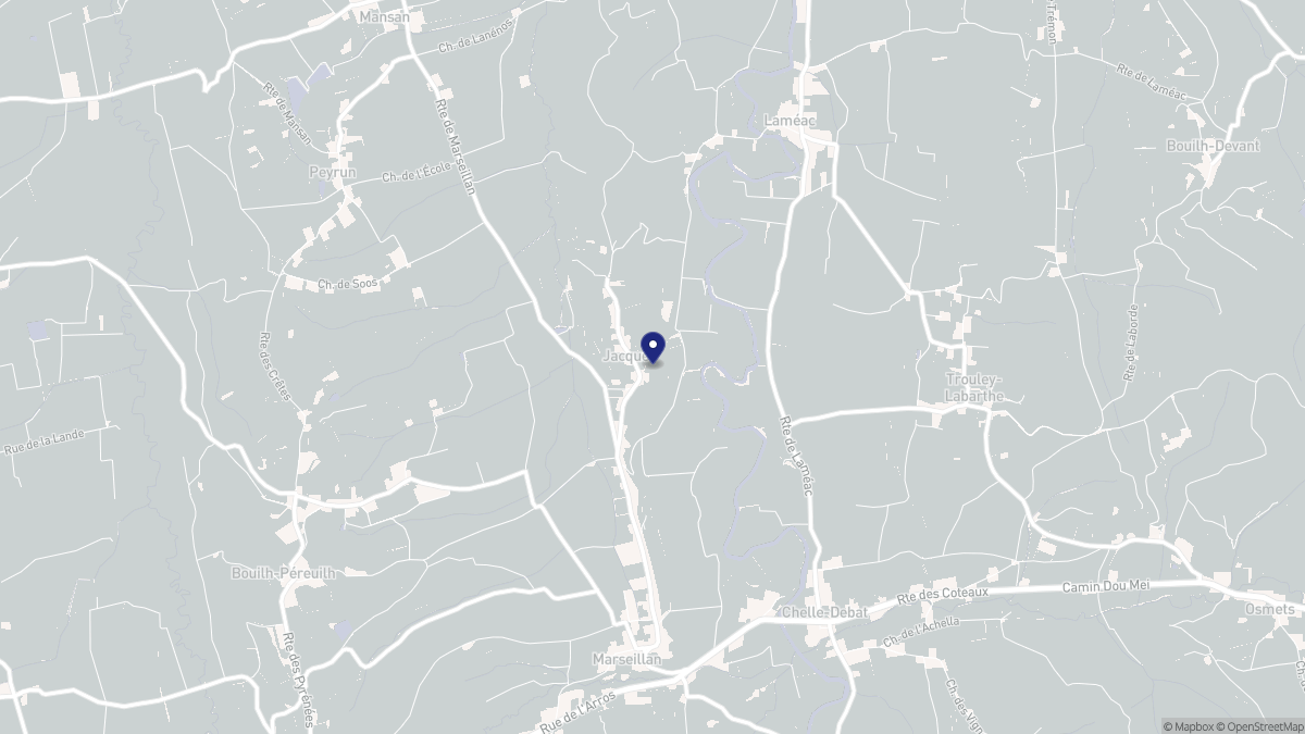 Aperçu cartographique de Jacque, centré sur la commune