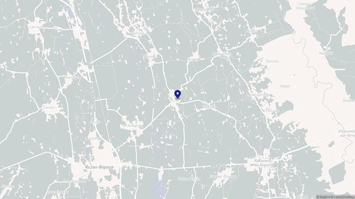 Aperçu cartographique de Liac, centré sur la commune