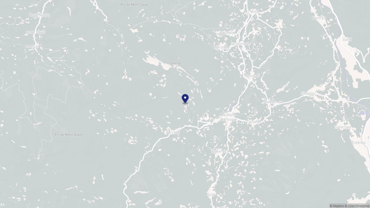 Aperçu cartographique de Ourde, centré sur la commune
