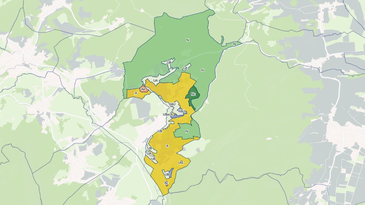 Aperçu cartographique de Saint-Pierre-Bois, centré sur la commune