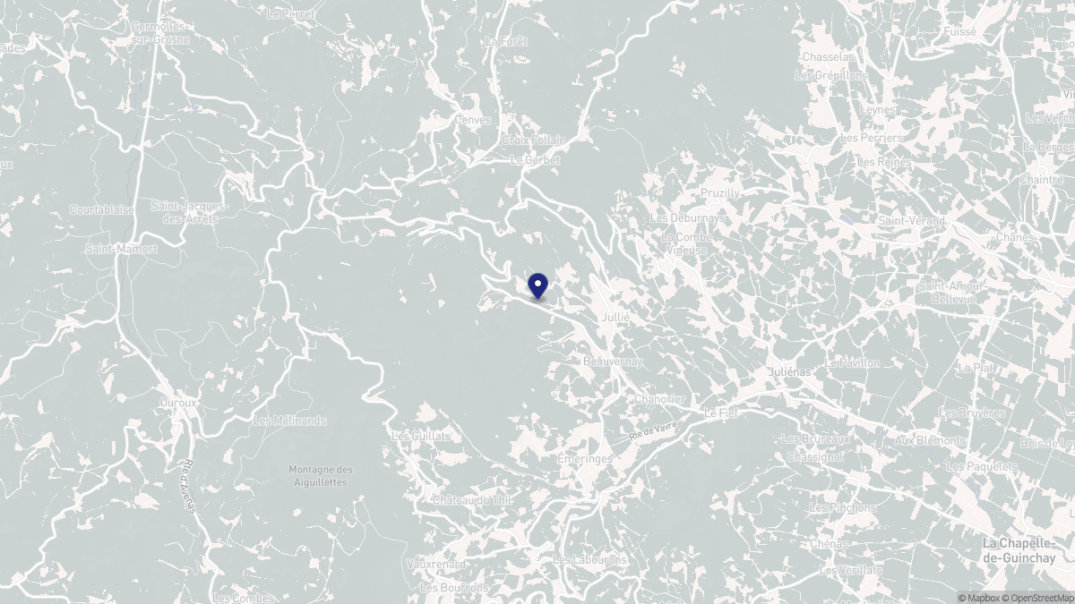 Aperçu cartographique de Jullié, centré sur la commune