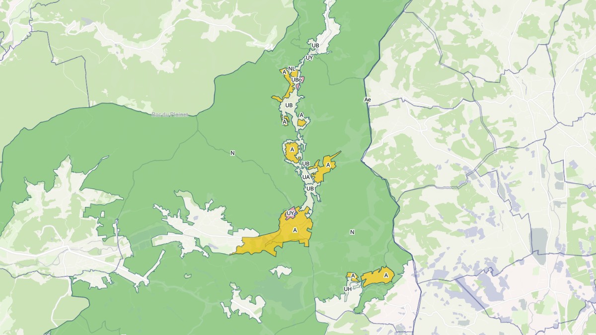 Aperçu cartographique de Plancher-Bas, centré sur la commune