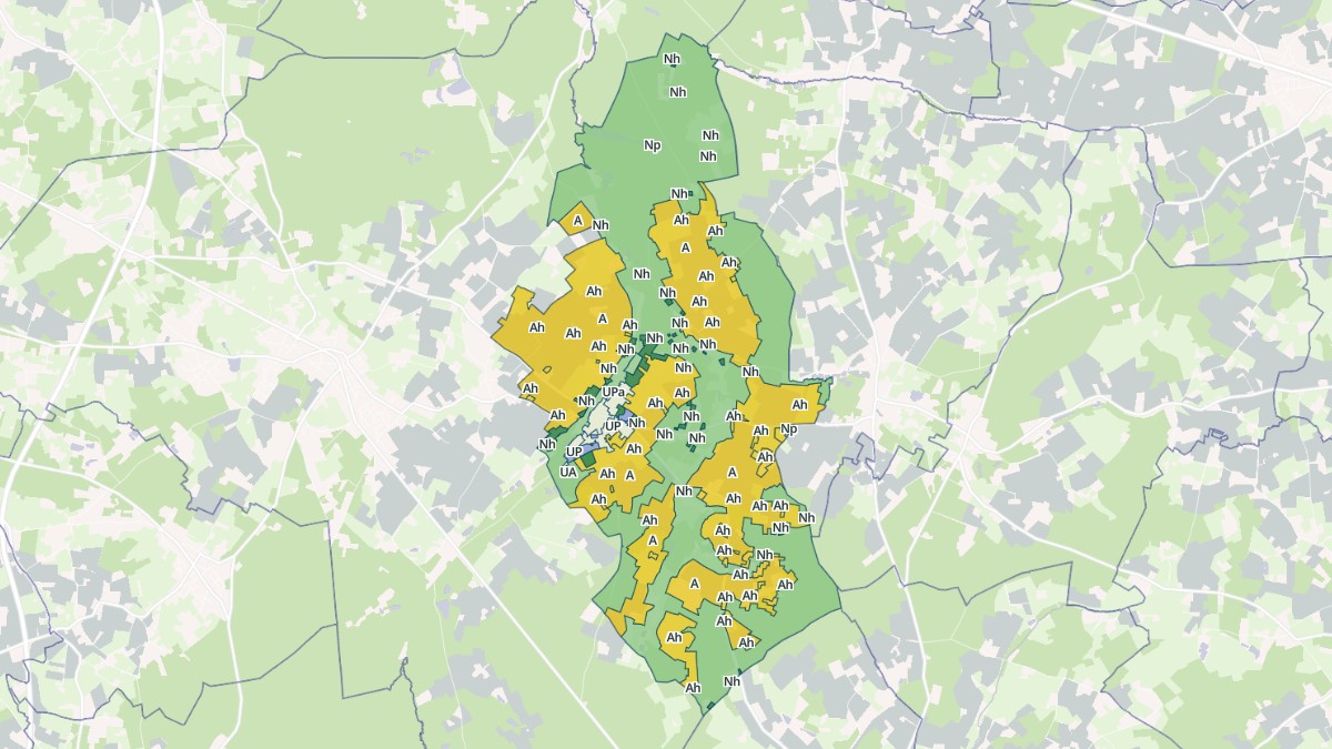 Aperçu cartographique de Challes, centré sur la commune
