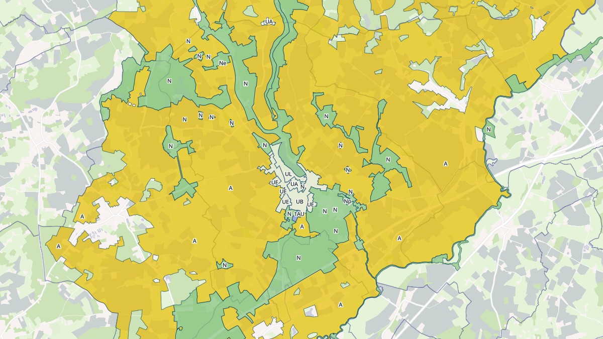 Aperçu cartographique de Tuffé Val de la Chéronne, centré sur la commune