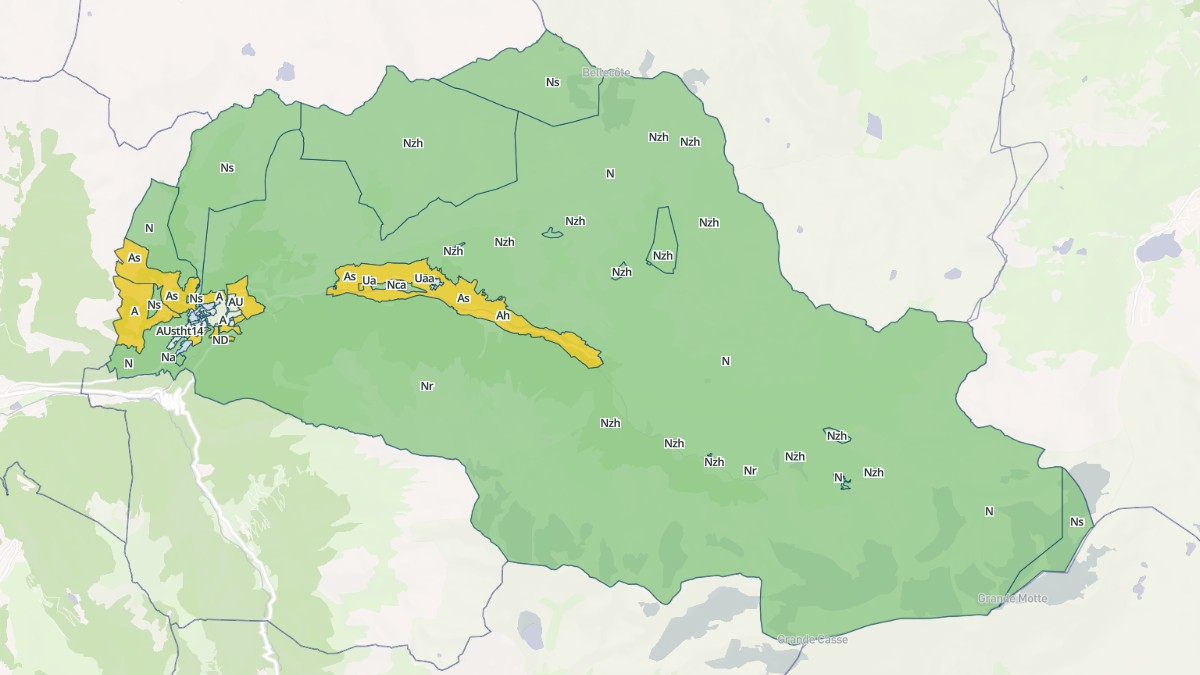 Aperçu cartographique de Champagny-en-Vanoise, centré sur la commune