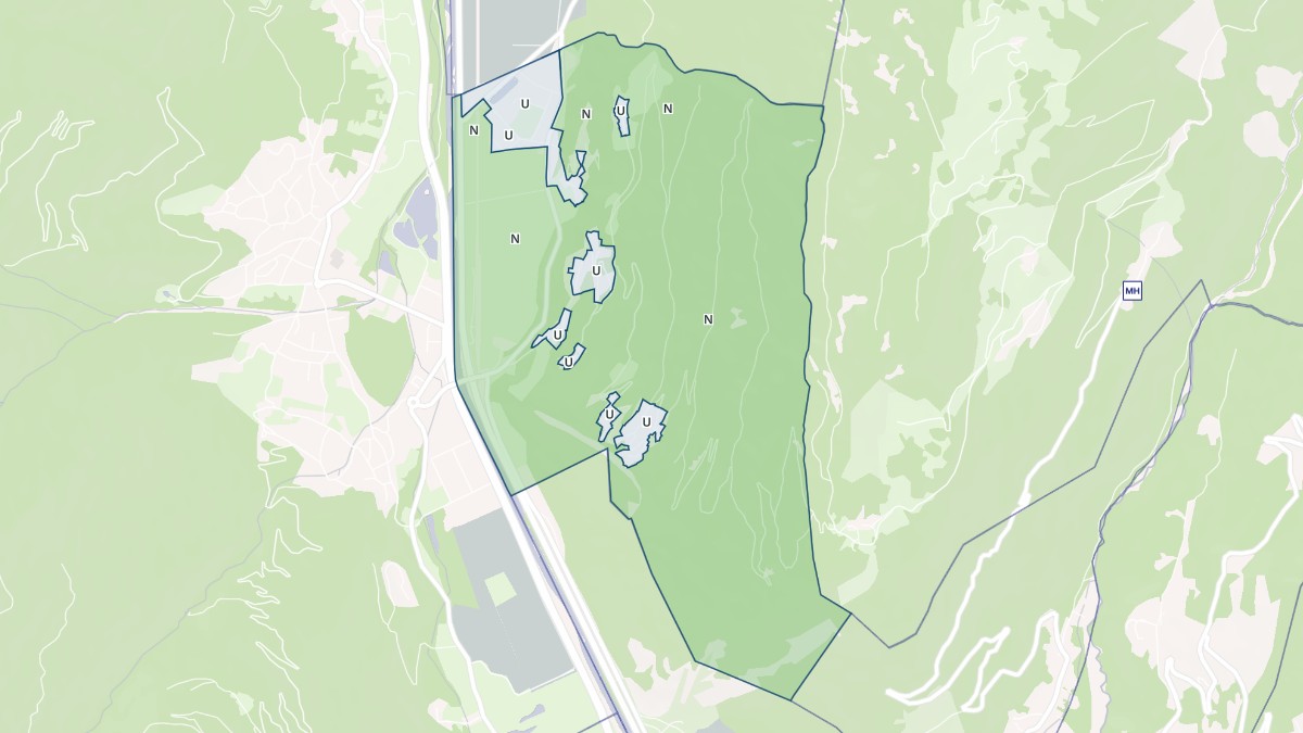 Aperçu cartographique de Les Chavannes-en-Maurienne, centré sur la commune