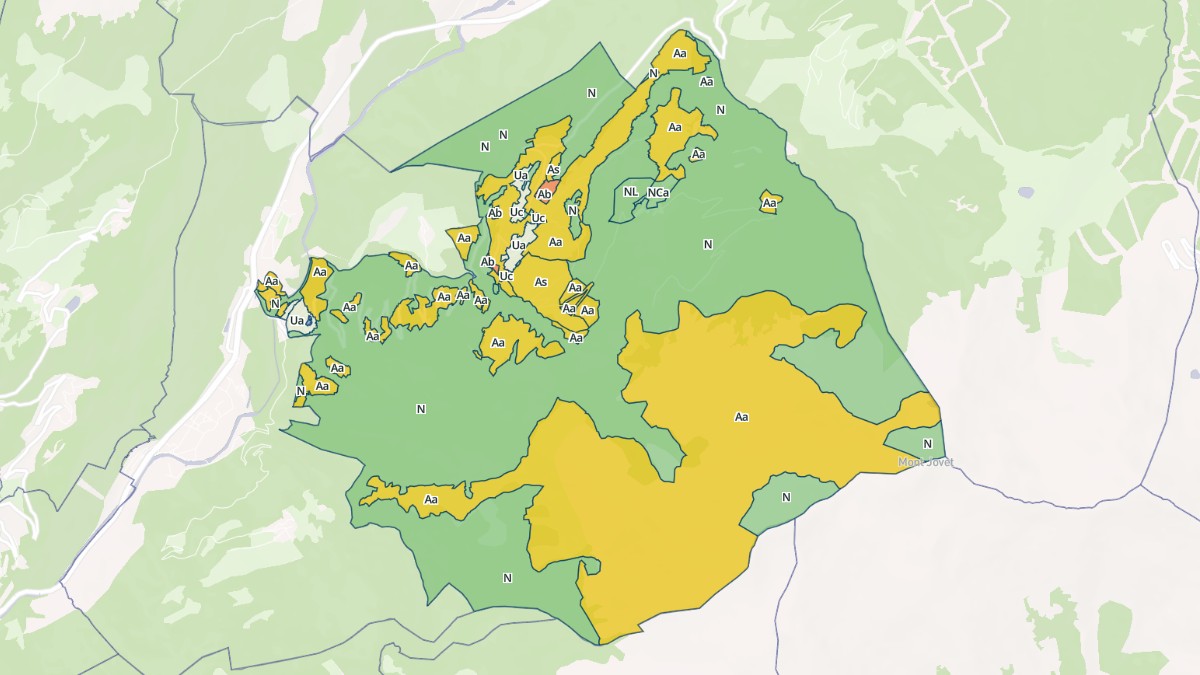 Aperçu cartographique de Notre-Dame-du-Pré, centré sur la commune