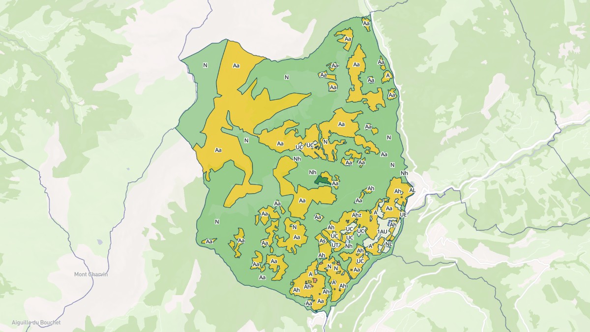 Aperçu cartographique de Saint-Nicolas-la-Chapelle, centré sur la commune