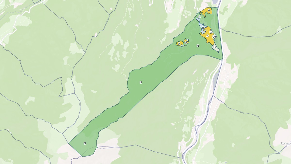 Aperçu cartographique de Saint-Pierre-de-Belleville, centré sur la commune