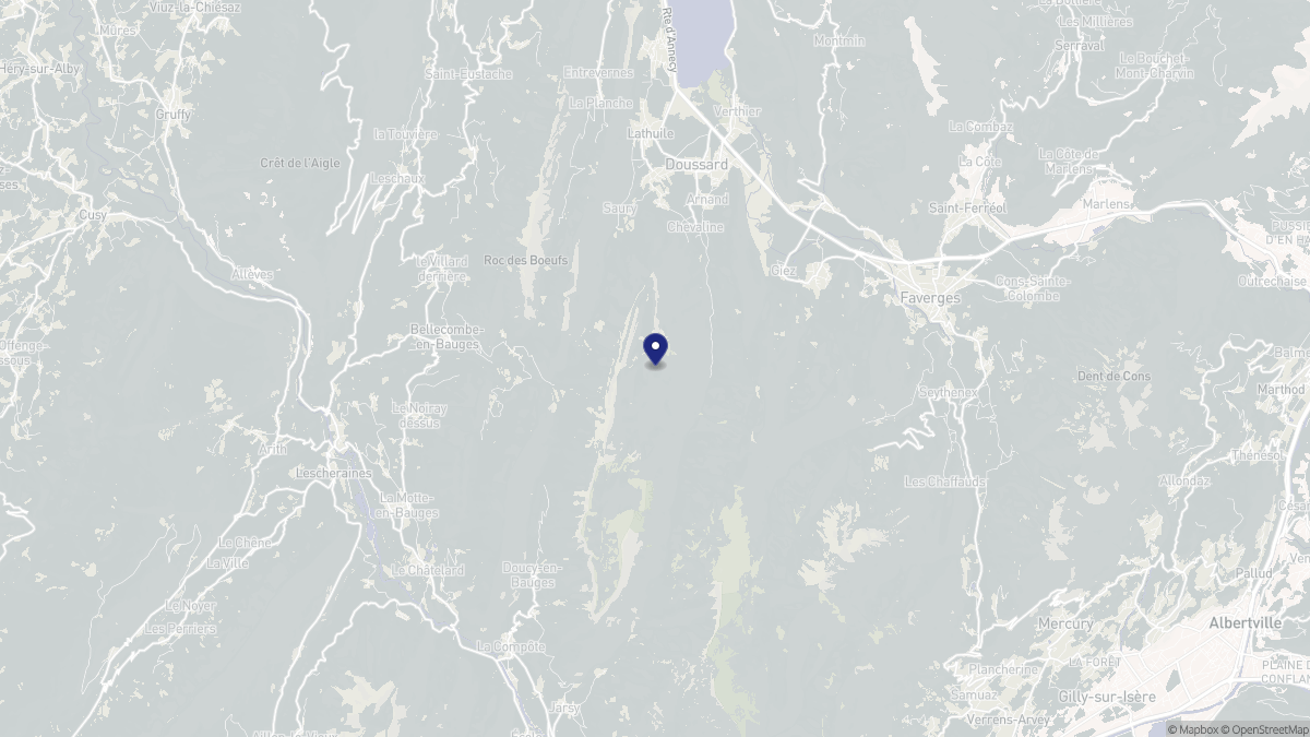 Aperçu cartographique de Chevaline, centré sur la commune