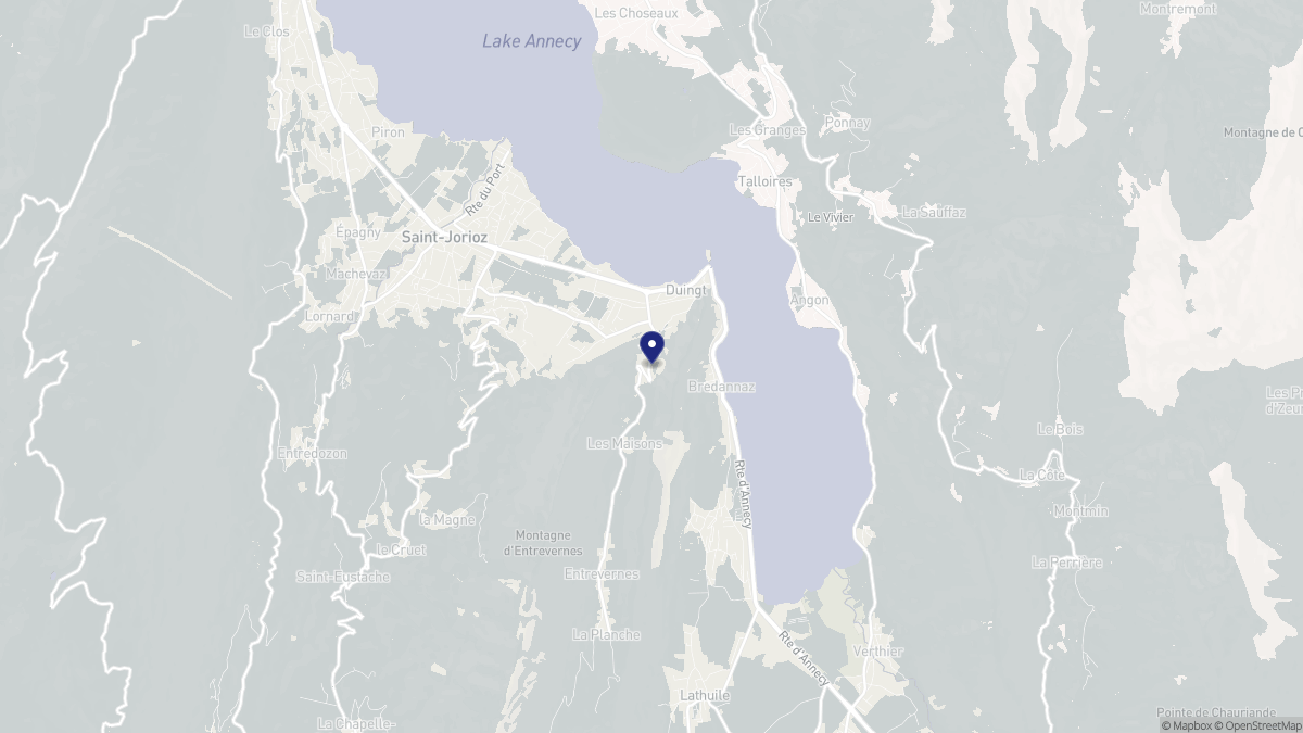 Aperçu cartographique de Duingt, centré sur la commune