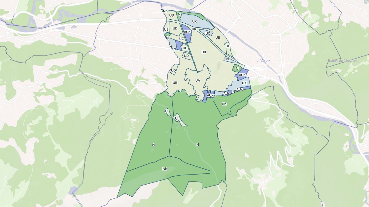 Aperçu cartographique de Scionzier, centré sur la commune