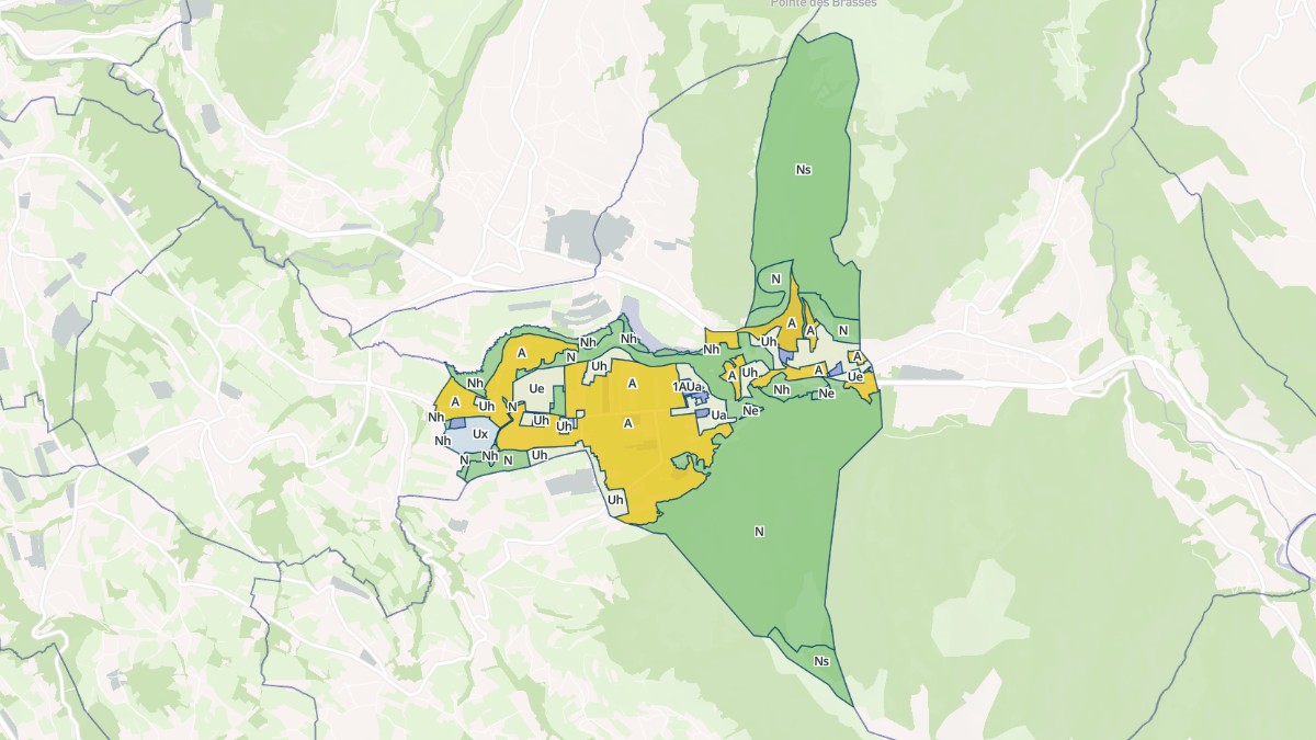 Aperçu cartographique de La Tour, centré sur la commune