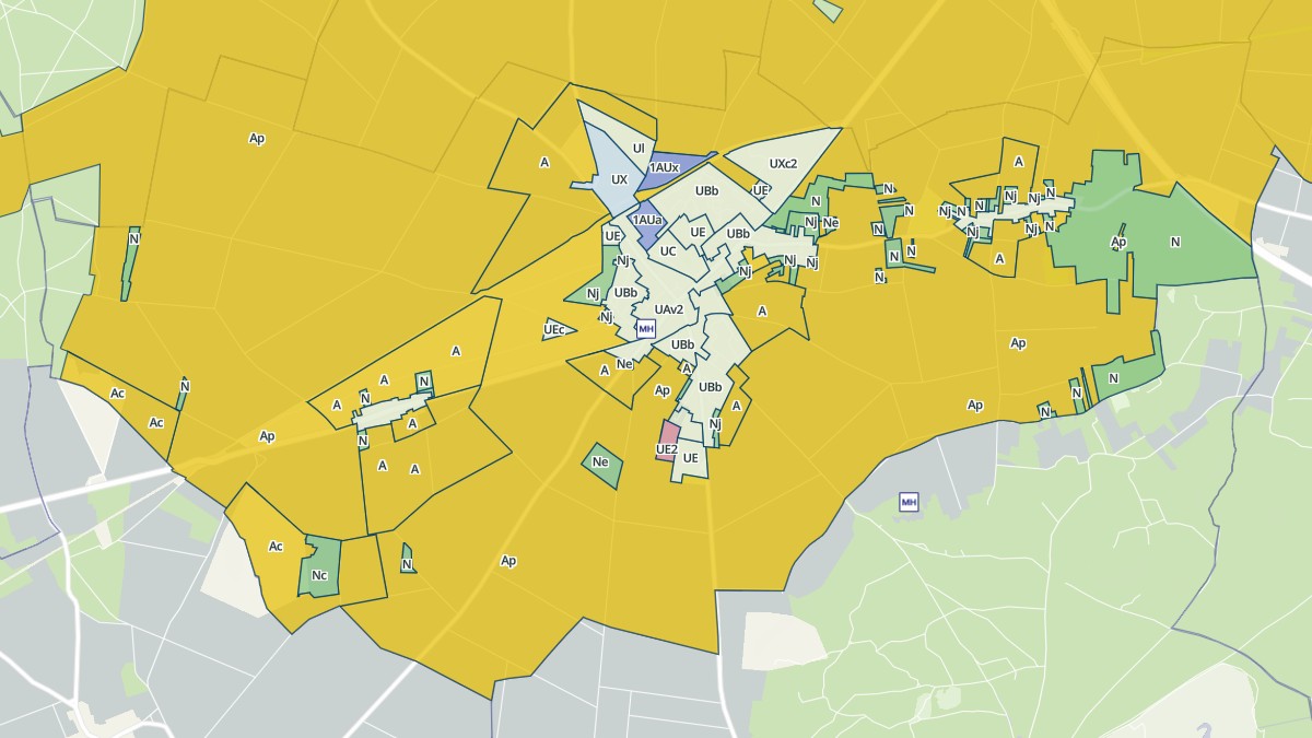 Aperçu cartographique de La Chapelle-la-Reine, centré sur la commune