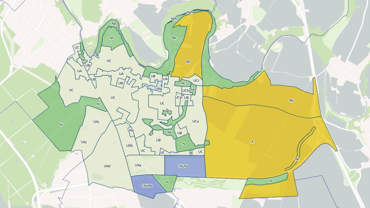 Aperçu cartographique de Combs-la-Ville, centré sur la commune