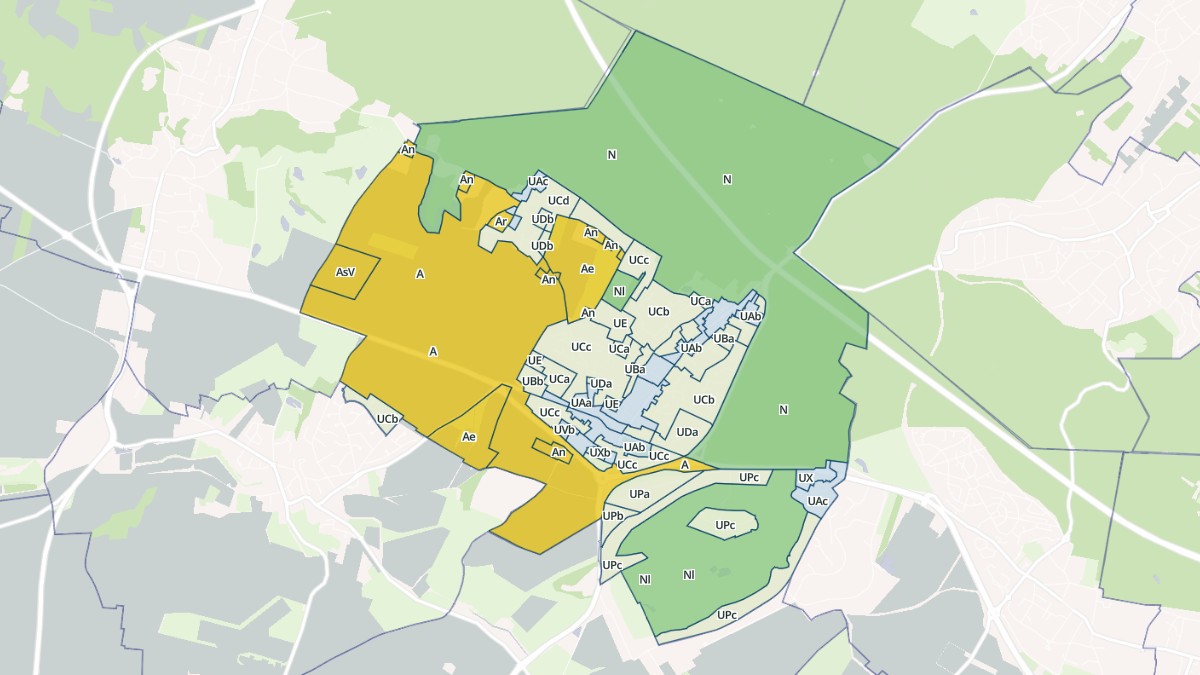 Aperçu cartographique de Saint-Nom-la-Bretèche, centré sur la commune