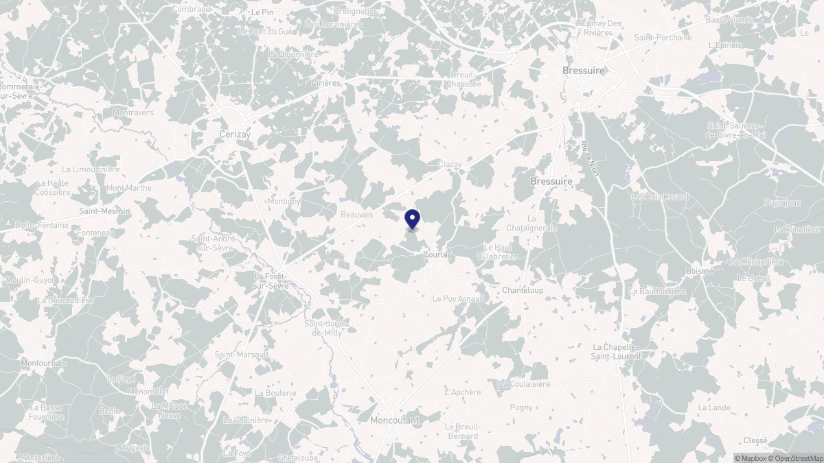 Aperçu cartographique de Courlay, centré sur la commune