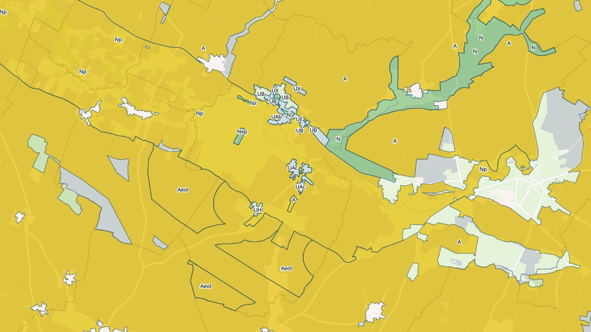 Aperçu cartographique de Fontenille-Saint-Martin-d'Entraigues, centré sur la commune