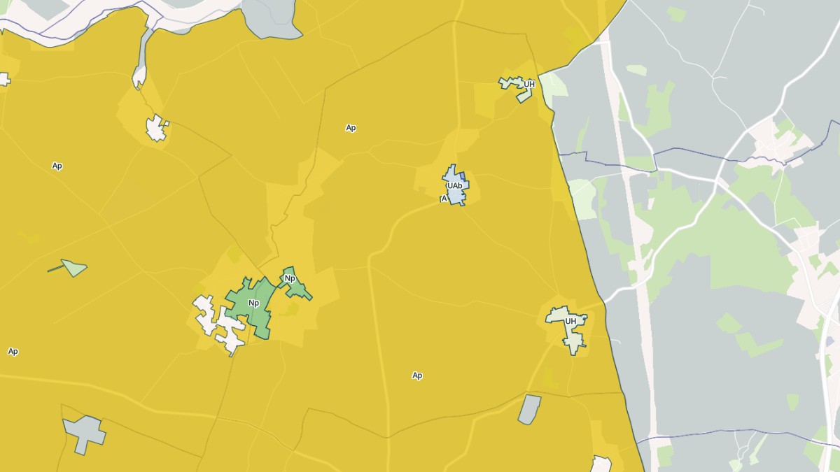 Aperçu cartographique de Messé, centré sur la commune