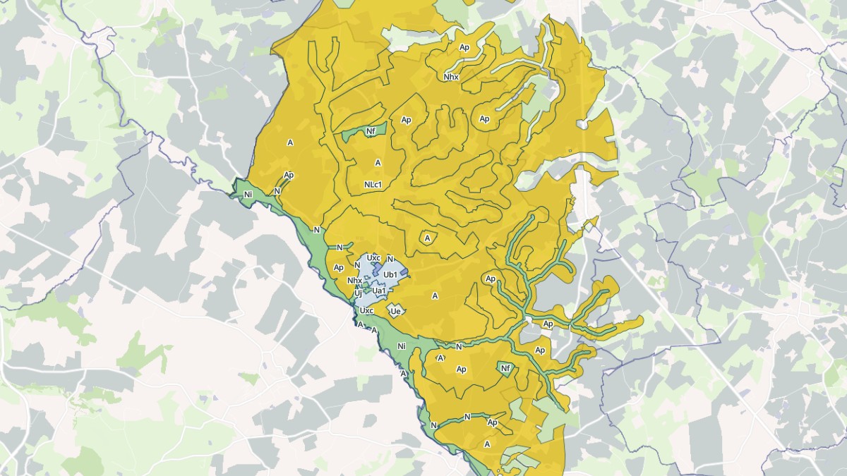 Aperçu cartographique de Saint-Amand-sur-Sèvre, centré sur la commune