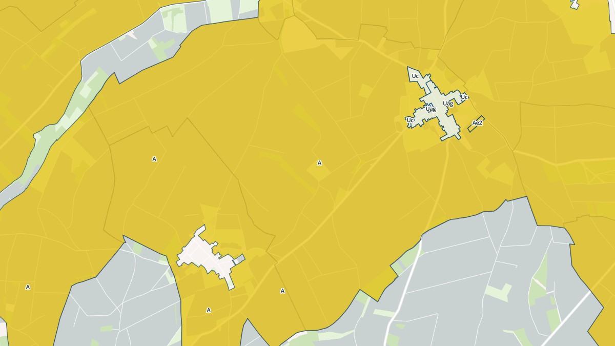 Aperçu cartographique de Varennes, centré sur la commune