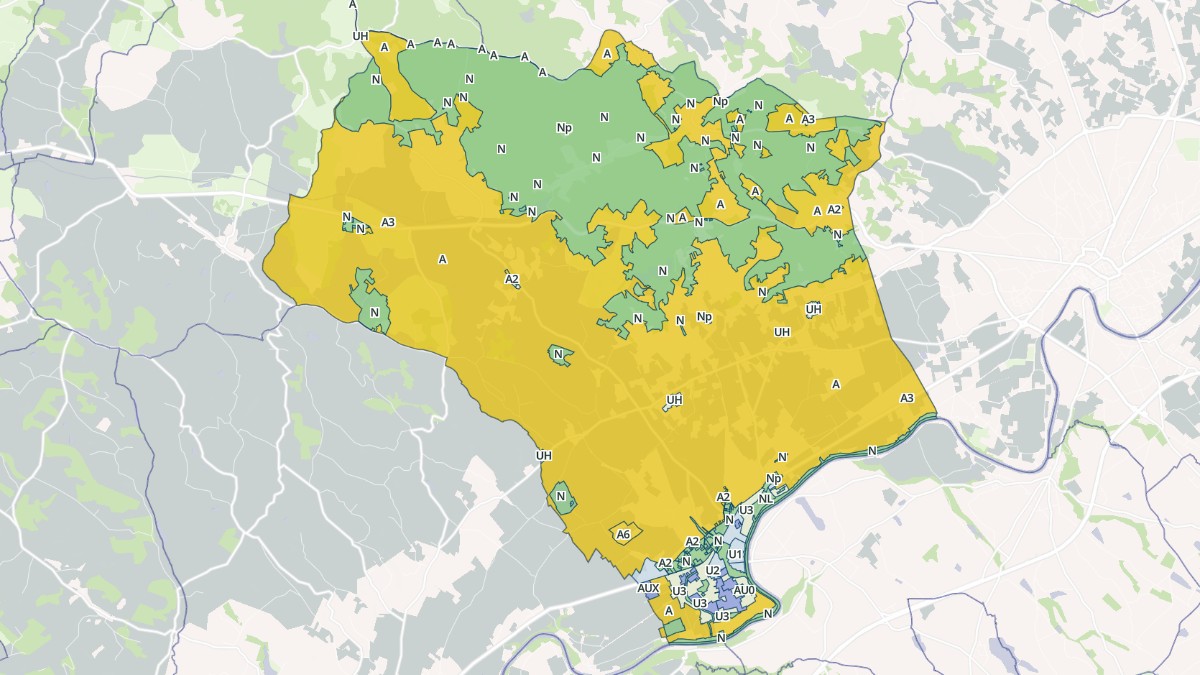 Aperçu cartographique de Lisle-sur-Tarn, centré sur la commune