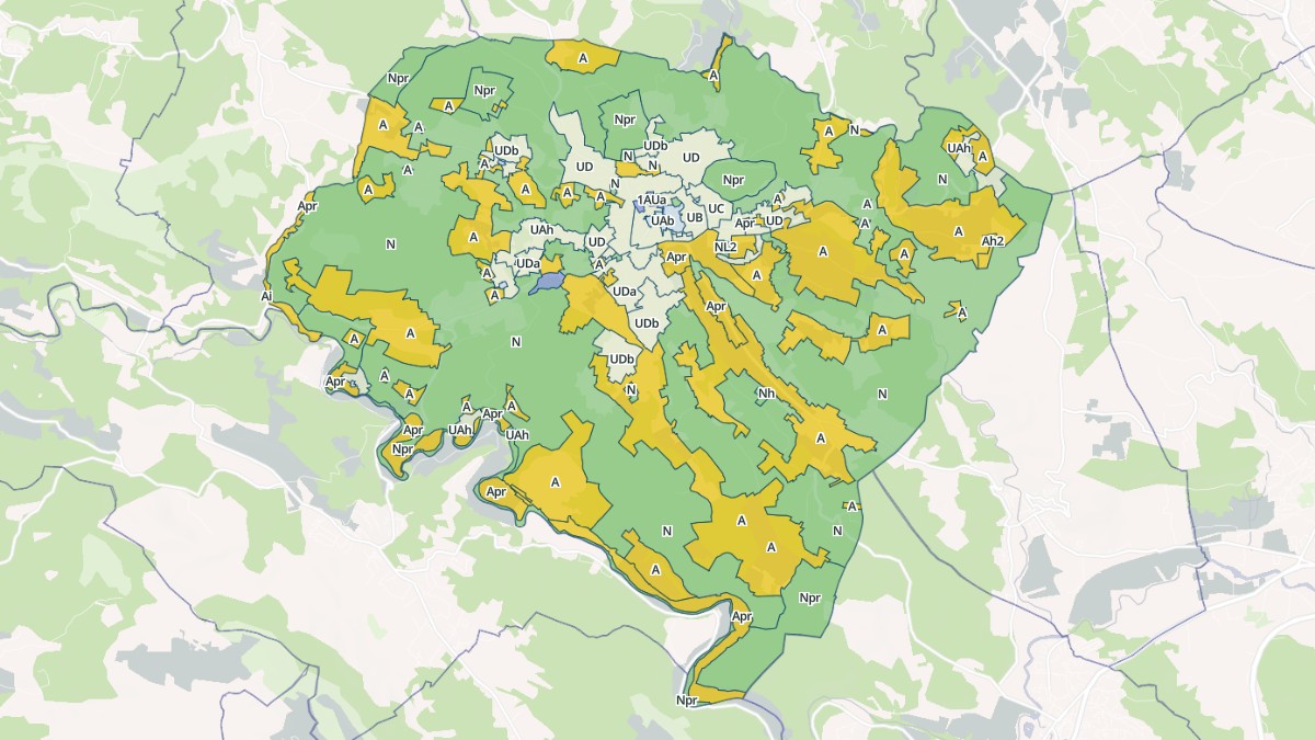 Aperçu cartographique de Lorgues, centré sur la commune