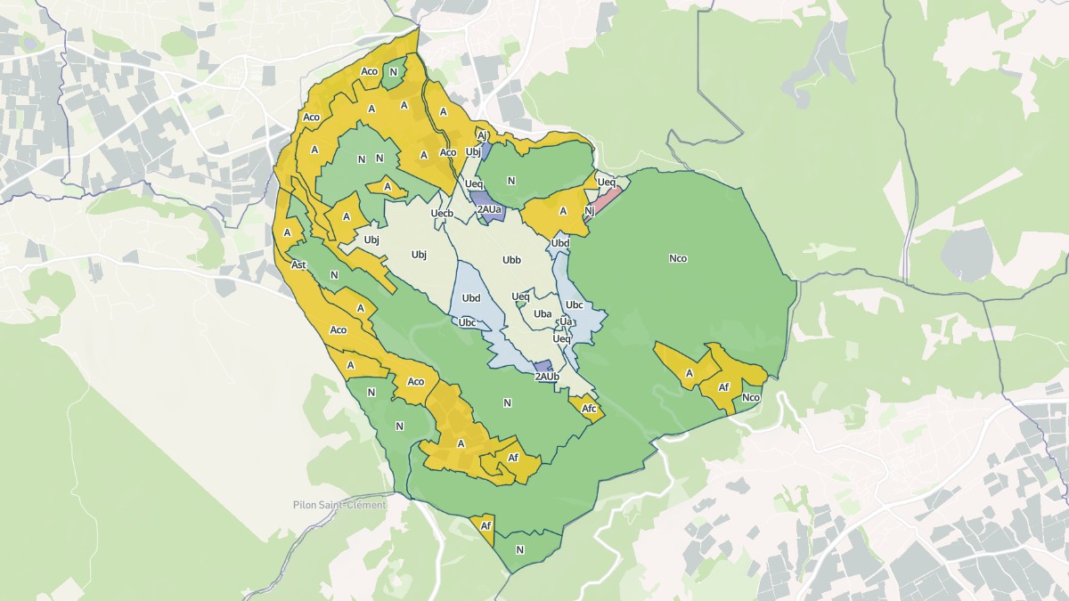 Aperçu cartographique de Rocbaron, centré sur la commune