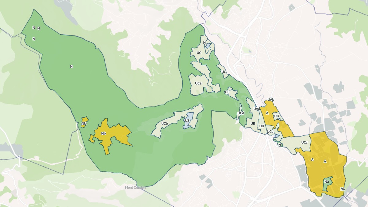 Aperçu cartographique de Solliès-Ville, centré sur la commune