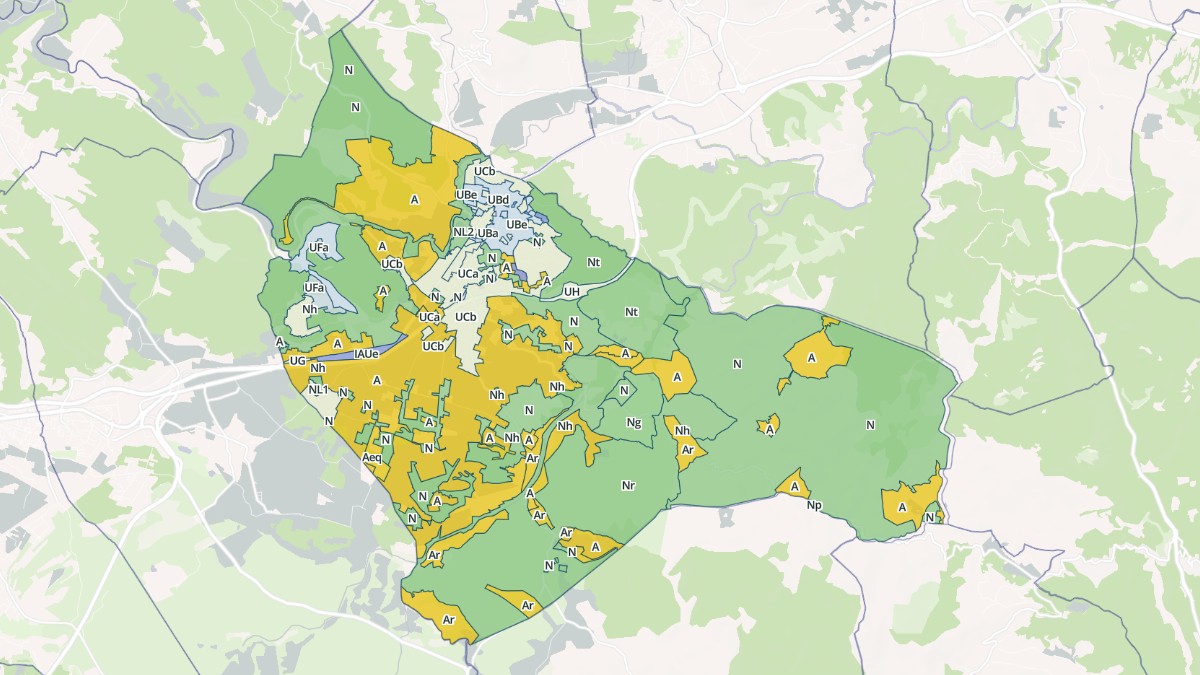 Aperçu cartographique de Vidauban, centré sur la commune