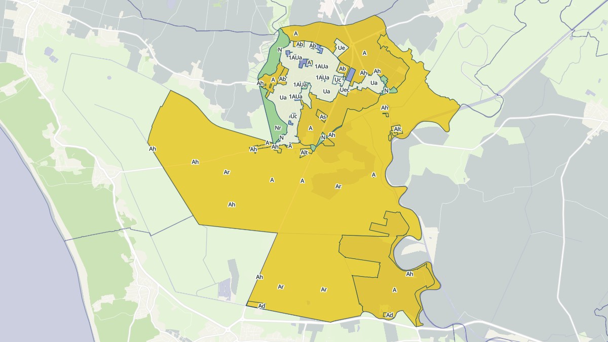 Aperçu cartographique de Angles, centré sur la commune