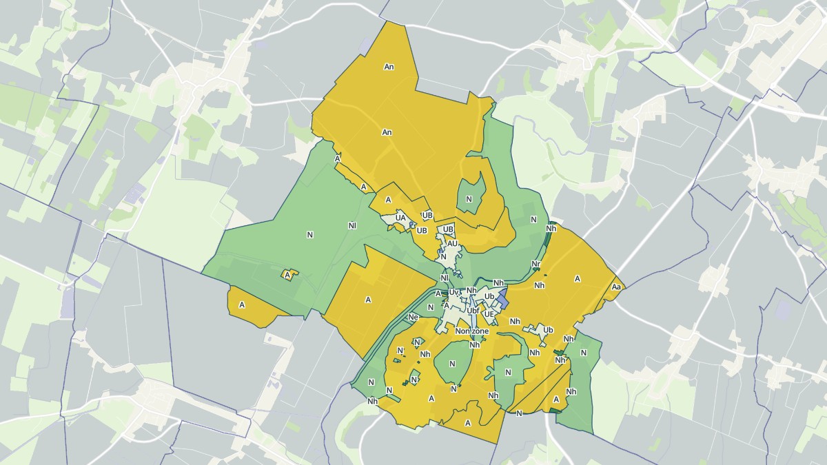Aperçu cartographique de Les Velluire-sur-Vendée, centré sur la commune