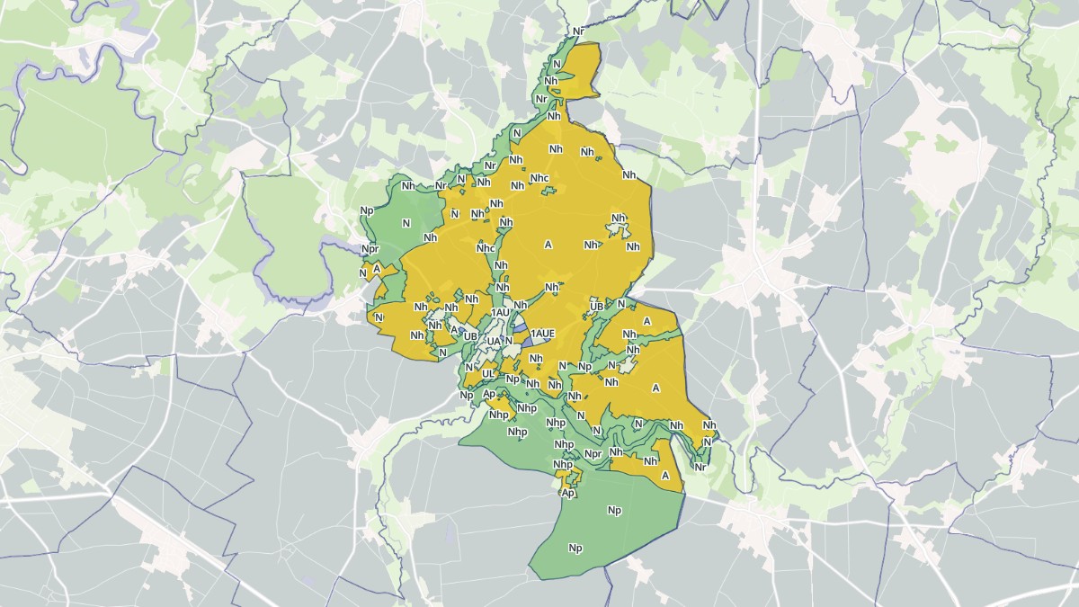 Aperçu cartographique de Saint-Hilaire-des-Loges, centré sur la commune
