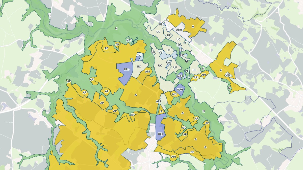 Aperçu cartographique de Saint-Laurent-sur-Sèvre, centré sur la commune
