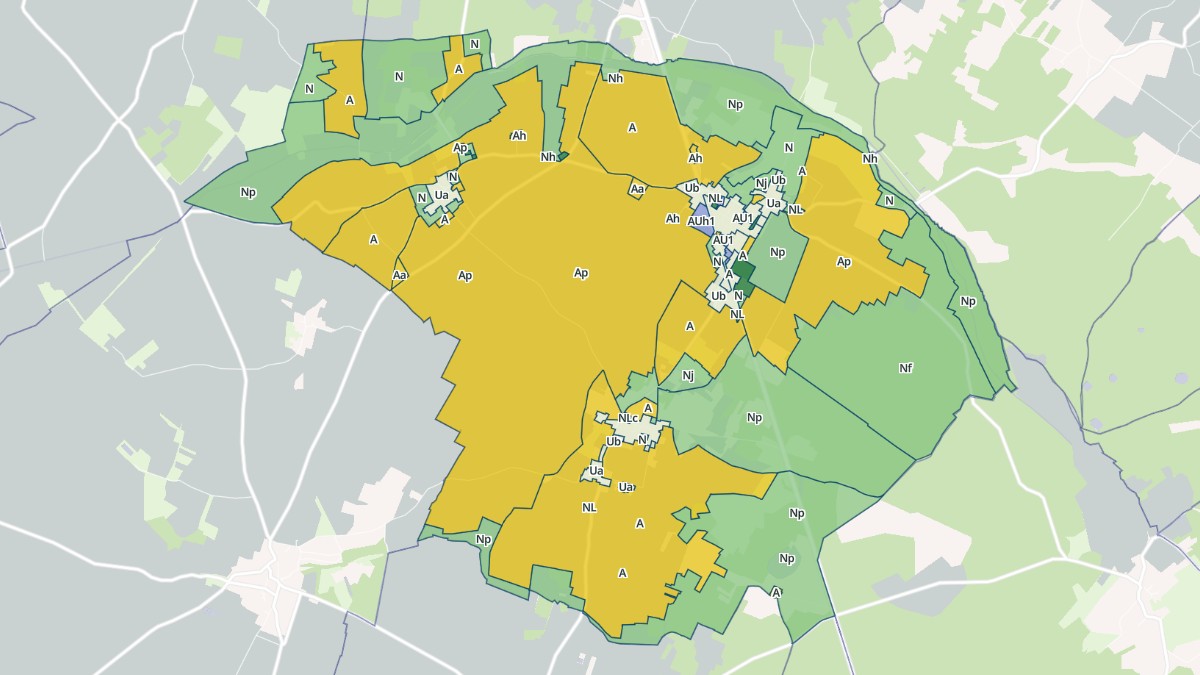 Aperçu cartographique de Angliers, centré sur la commune