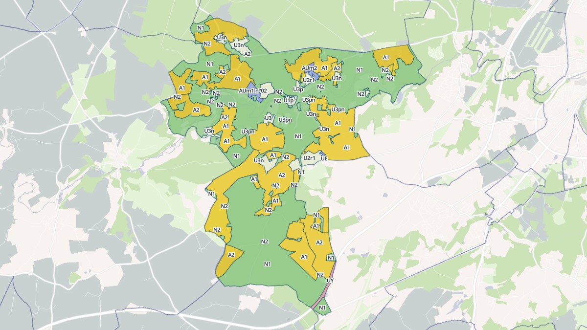 Aperçu cartographique de Béruges, centré sur la commune